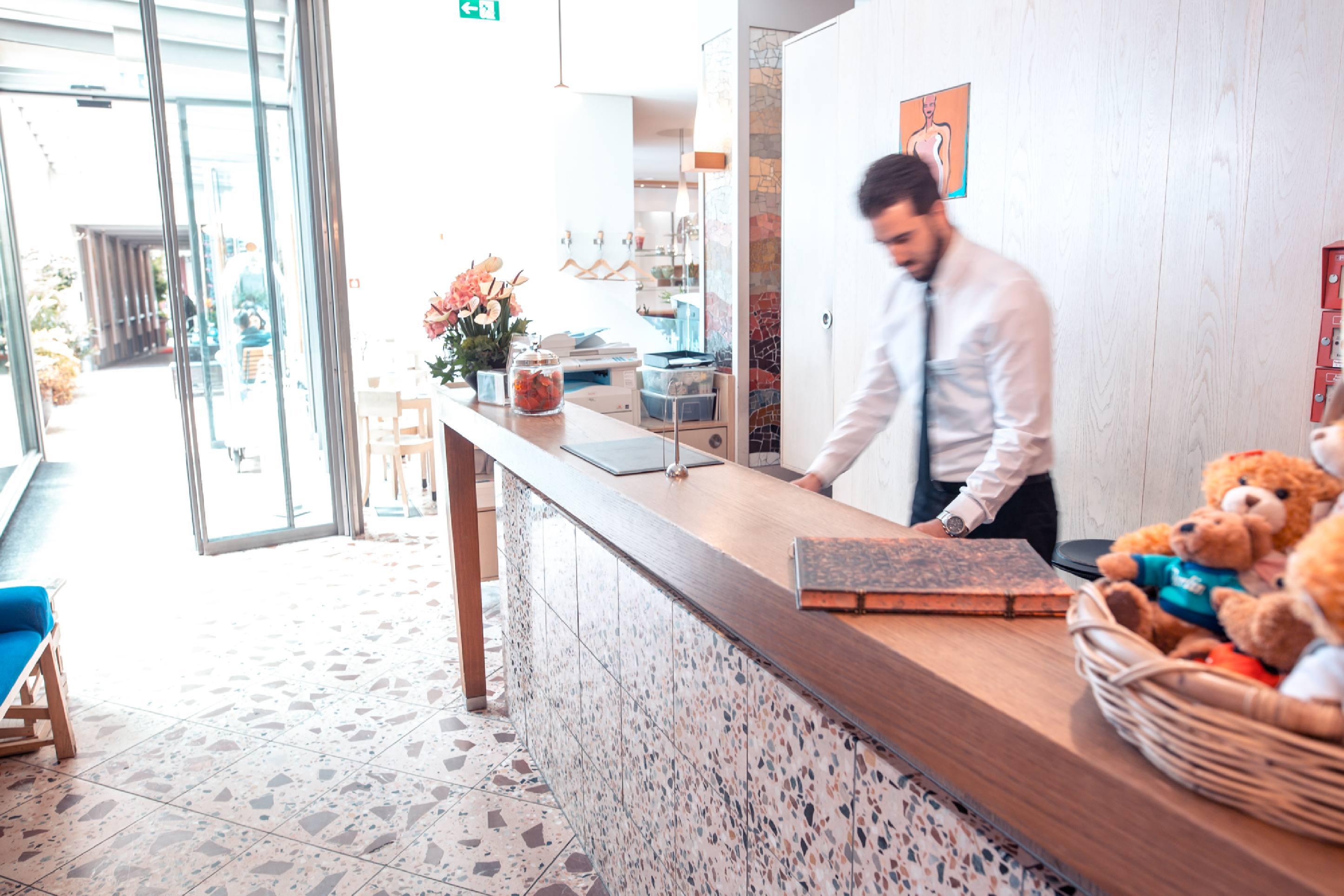 Bleibtreu By Golden Tulip 4*